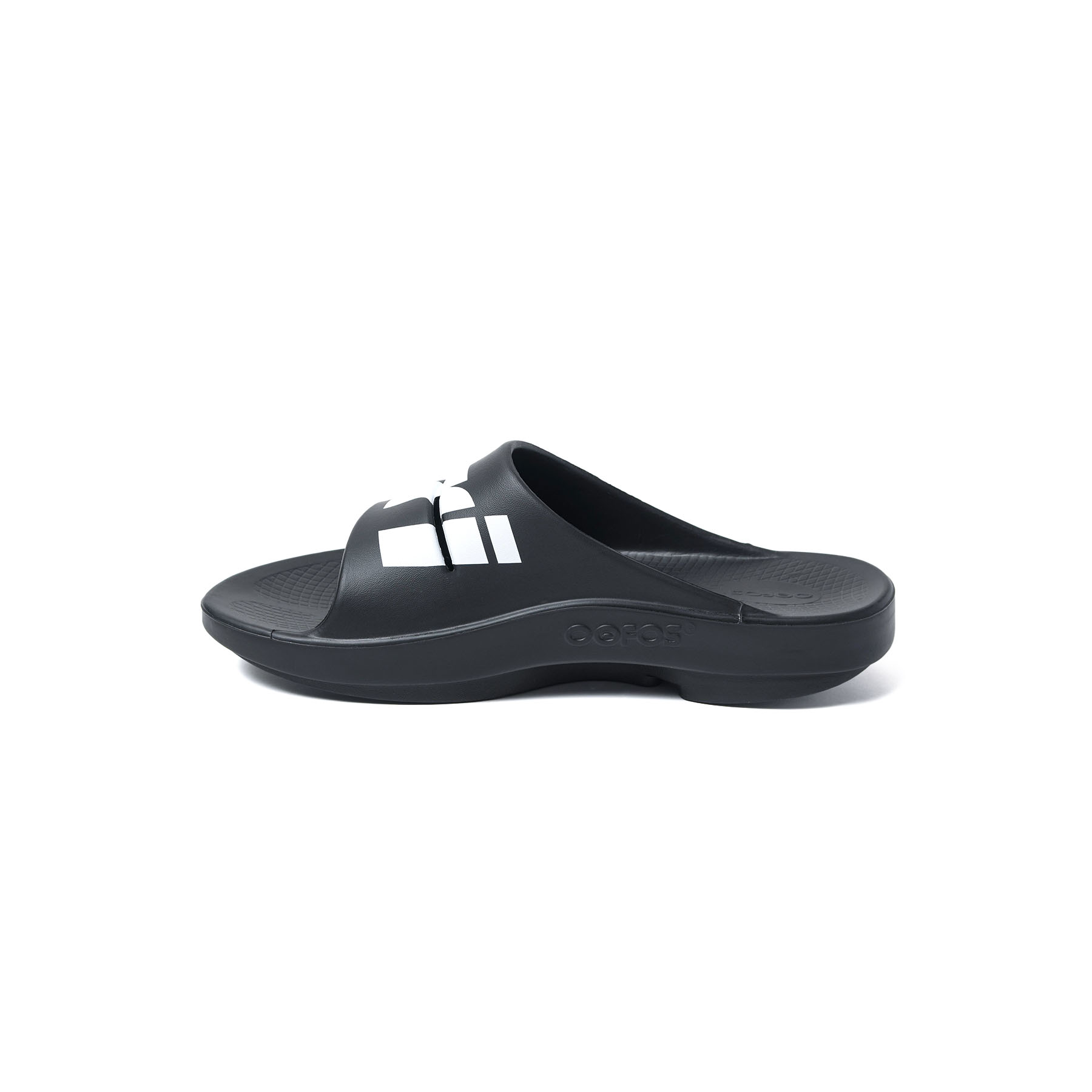 F.C.Real Bristol / OOFOS Ooahh (Black)サイド 2